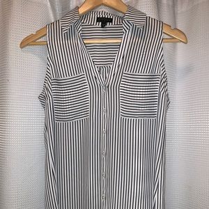 express women’s button-up dress shirt